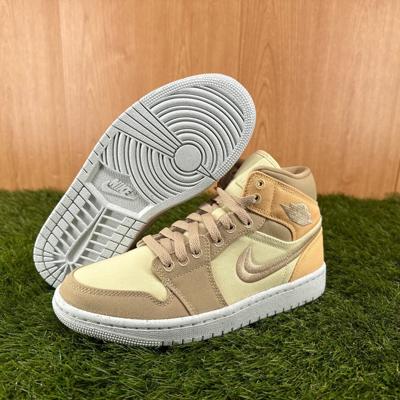 Jordan 1 Mid Se Canvas Khaki Dv0427-102 Women’s Us 6 New Without Box